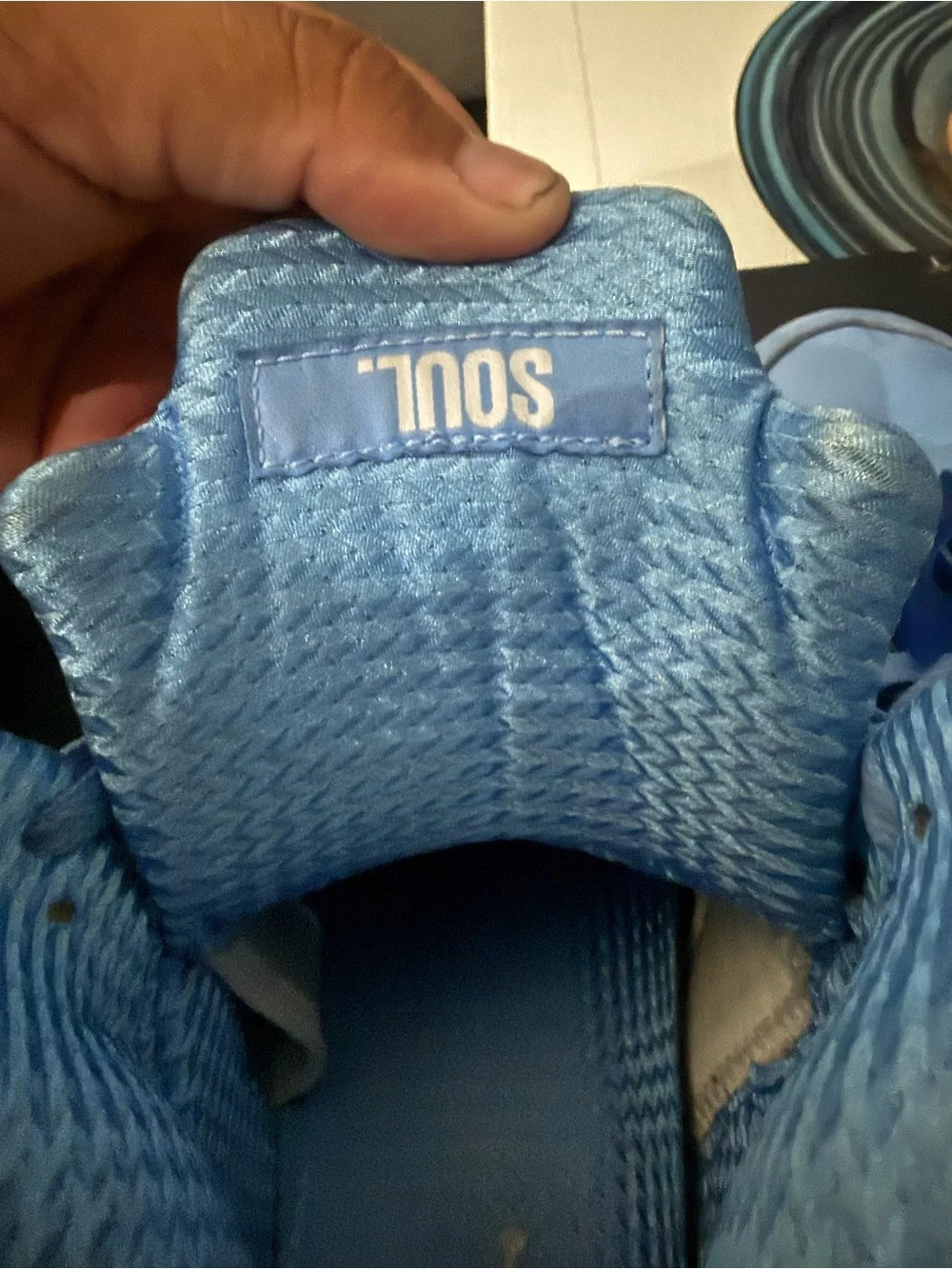 Jordan 5 Blue University